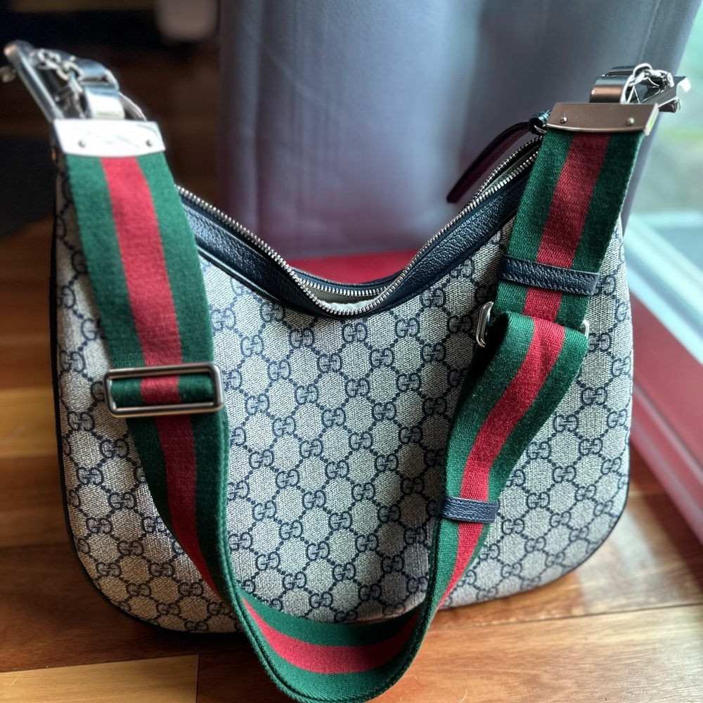 Gucci Large Attaché Shoulder Bag